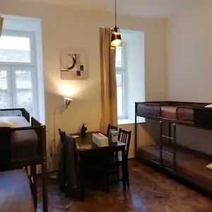  Hostel Max Out Austria
