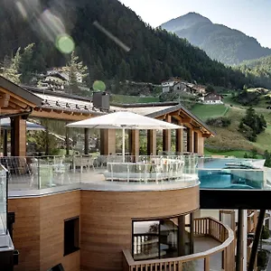 Hotel Das Central - Alpine . Luxury . Life, Solden